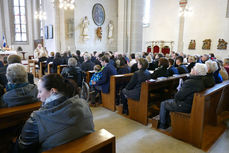 1. Heilige Kommunion in St. Crescentius (Foto: Karl-Franz Thiede)